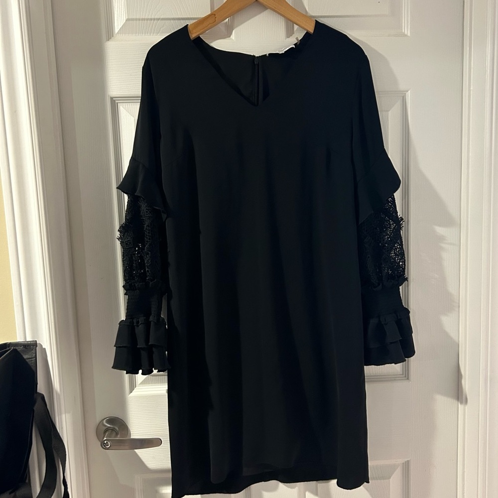 3/$25 kobi halperin gothic lace detail slouchy loose fit dress - Picture 5 of 7